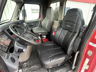 2014 Freightliner CA113DC