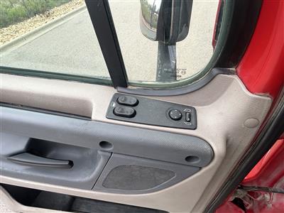 2014 Freightliner CA113DC