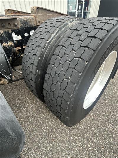2014 Freightliner CA113DC