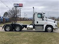 2017 Freightliner Cascadia 125