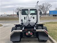 2017 Freightliner Cascadia 125