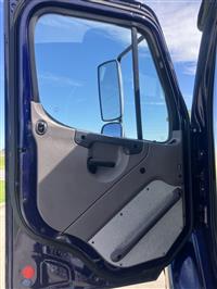2020 Freightliner M2 112