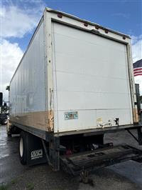 2004 International 4300