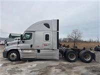 2017 Freightliner CASCADIA