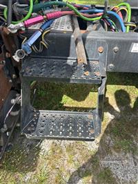 2009 International RF027