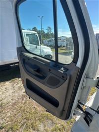 2012 Freightliner CASCADIA