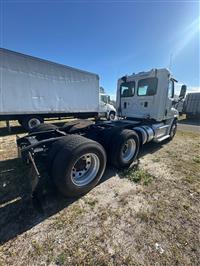 2012 Freightliner CASCADIA