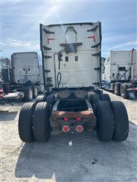 2015 Freightliner CASCADIA