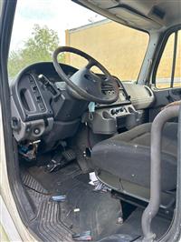 2015 Freightliner M2