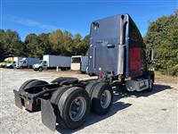 2004 Freightliner CST120