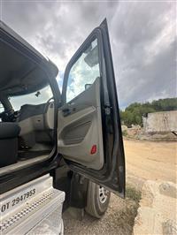 2021 Peterbilt 567
