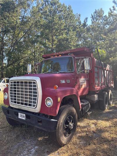 1984 Ford 8000