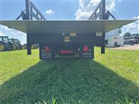 2017 Ford F450 STAKE BED