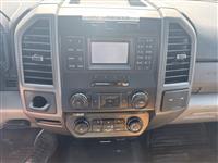 2017 Ford F450 STAKE BED