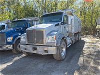 2021 Kenworth T880