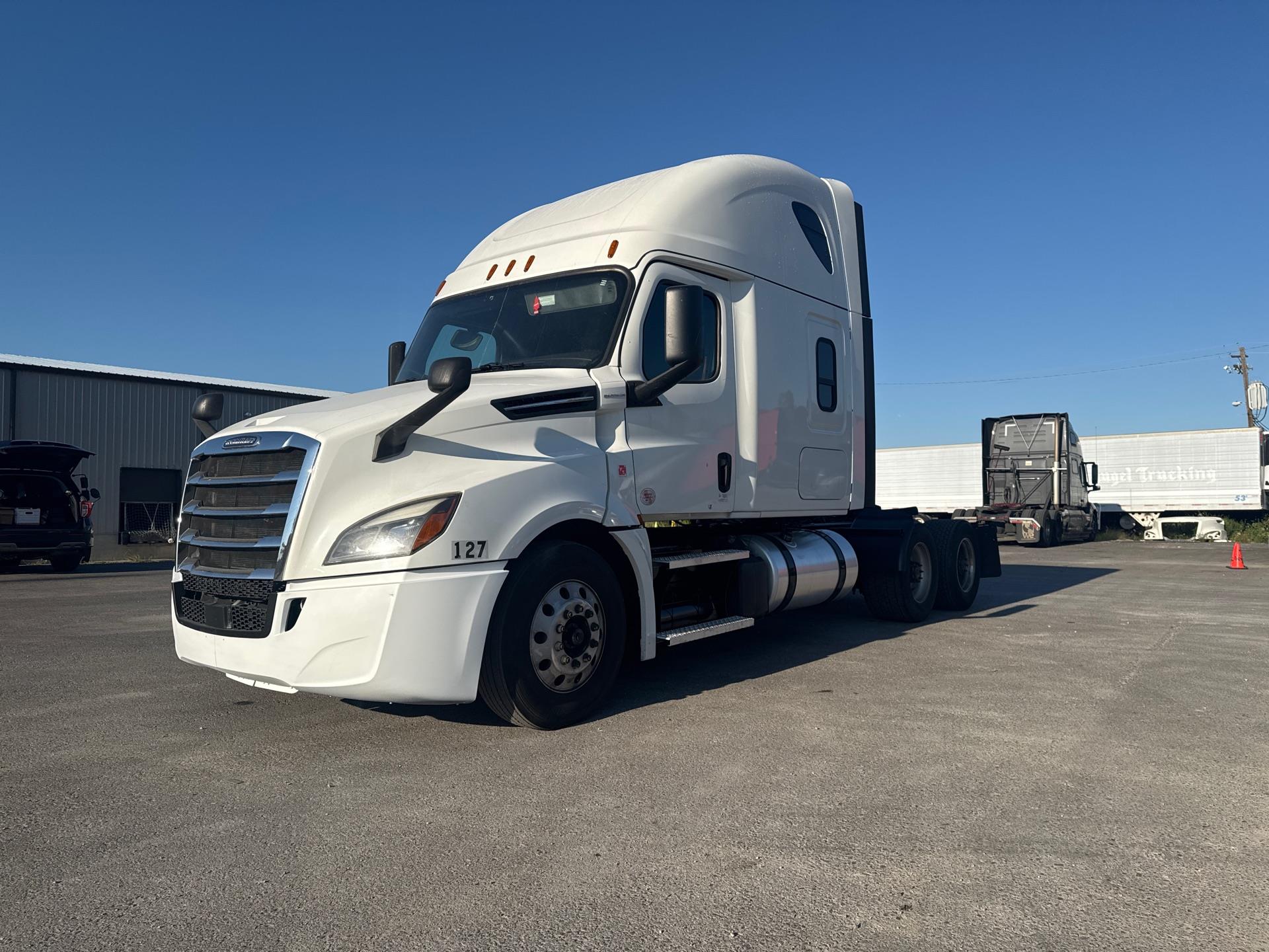 2020 Freightliner Cascadia