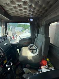 2008 Kenworth T8 Series