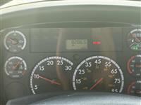 2013 Freightliner M2