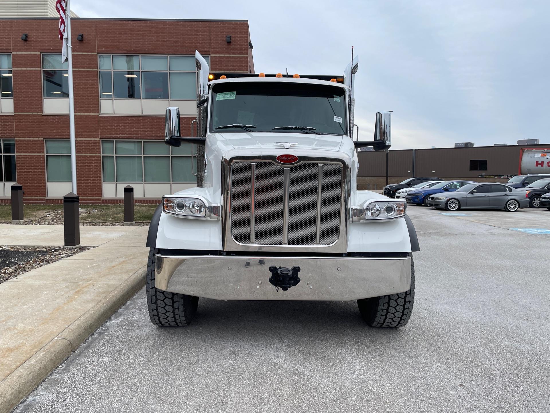 2026 Peterbilt 567 - image 5