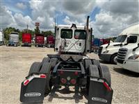 2016 Freightliner Cascadia
