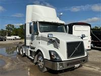 2018 VOLVO TRUCK VNL