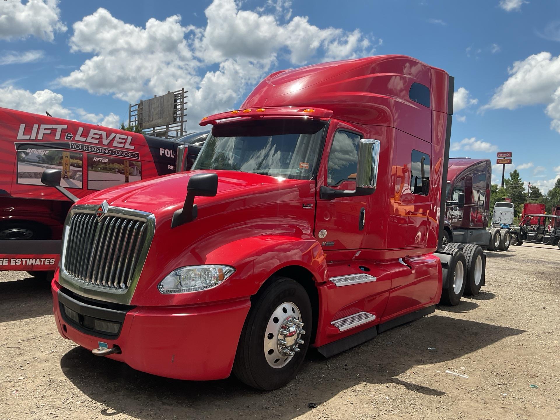 2019 International LT 625