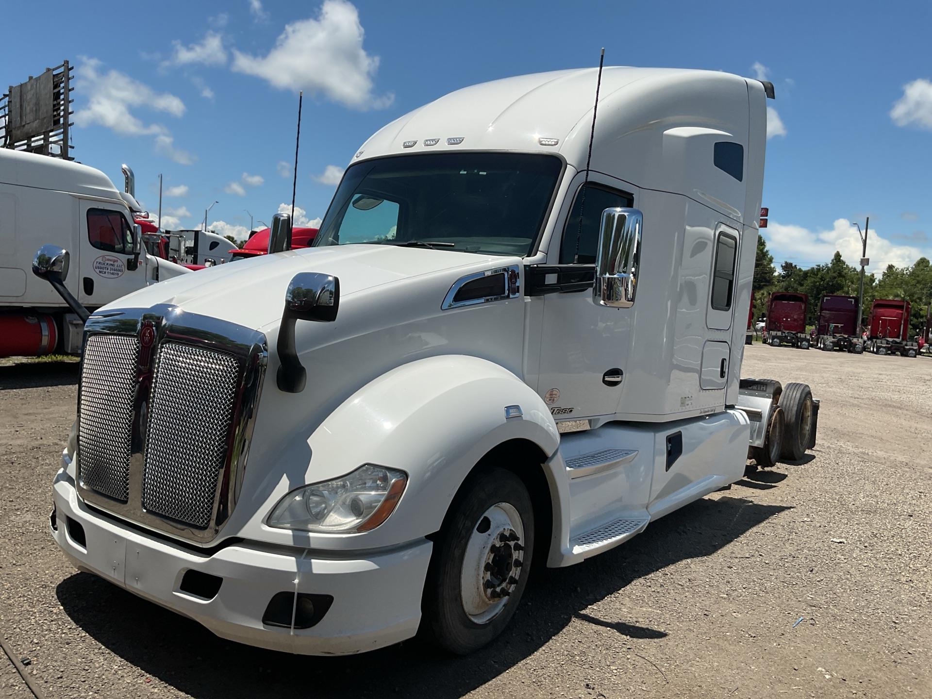 2022 Kenworth T680 Aerodyne