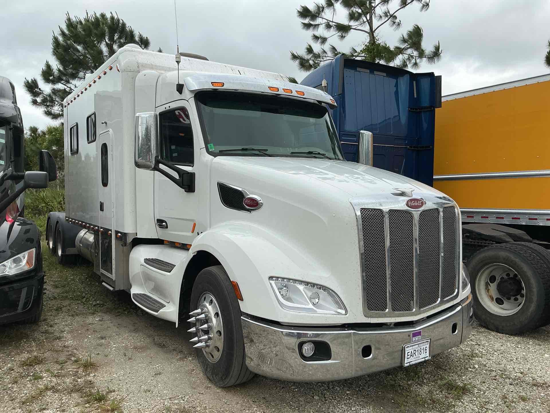 2020 Peterbilt 579