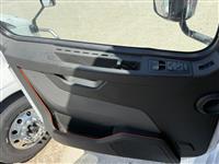 2022 Volvo VNL64T760