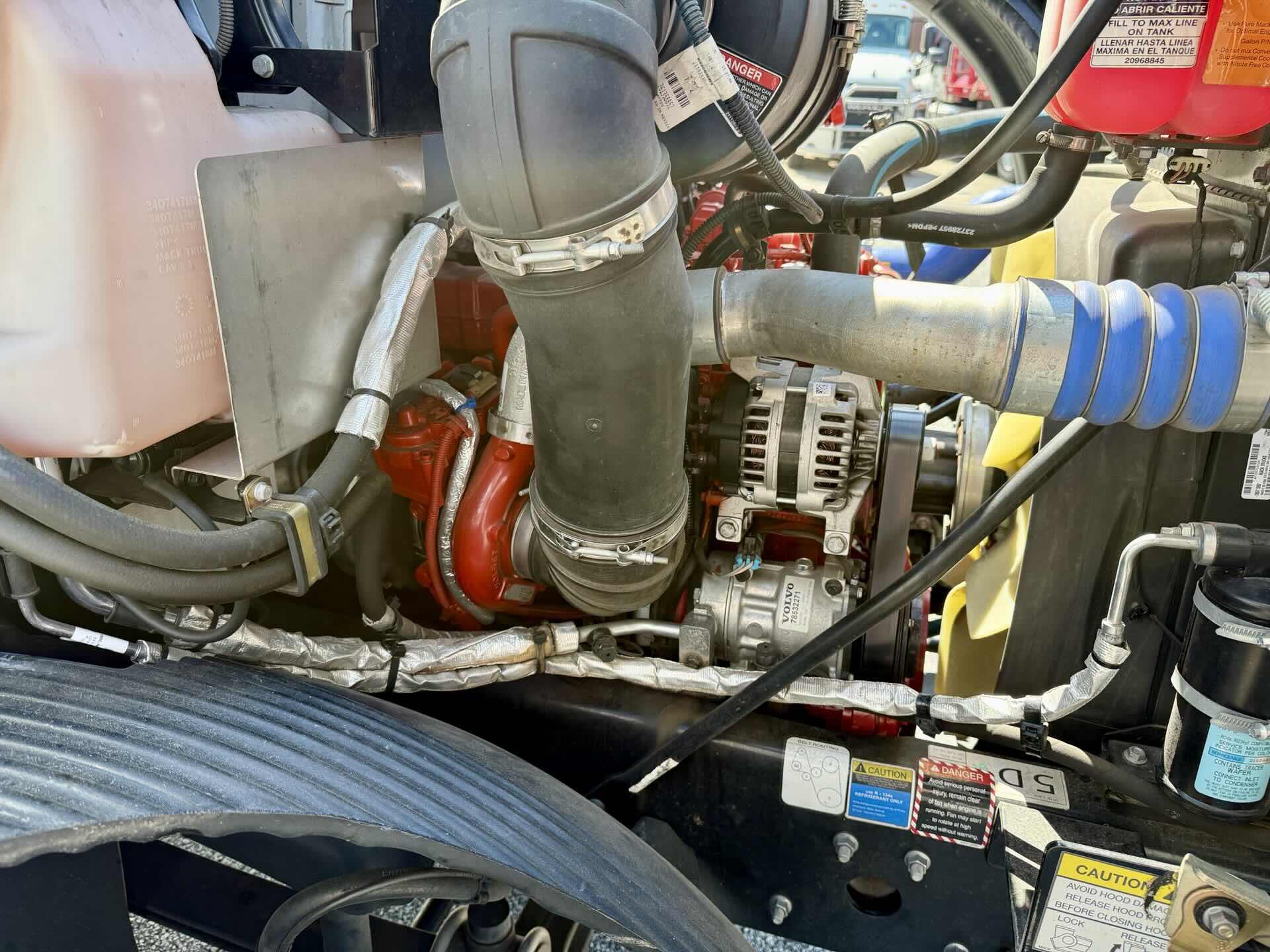 2022 Mack - image 10