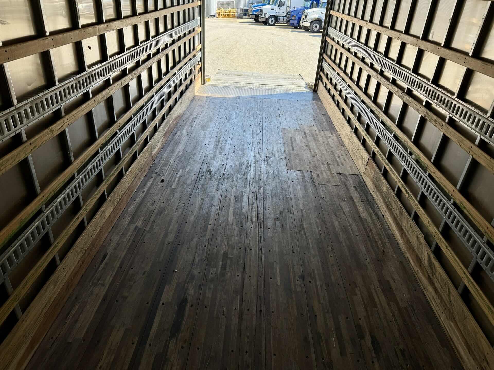 2022 Mack - image 18