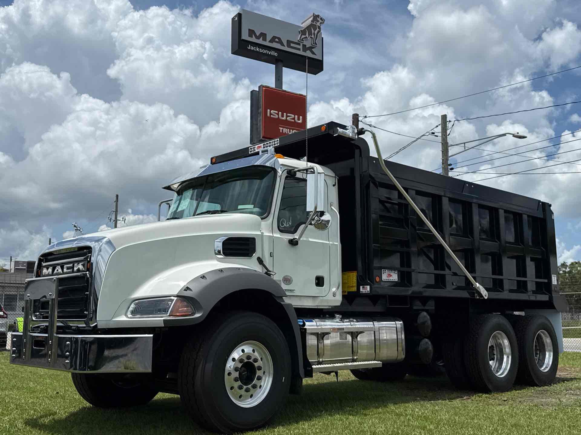 2027 Mack GR64B