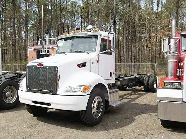2014 Freightliner Classic XL