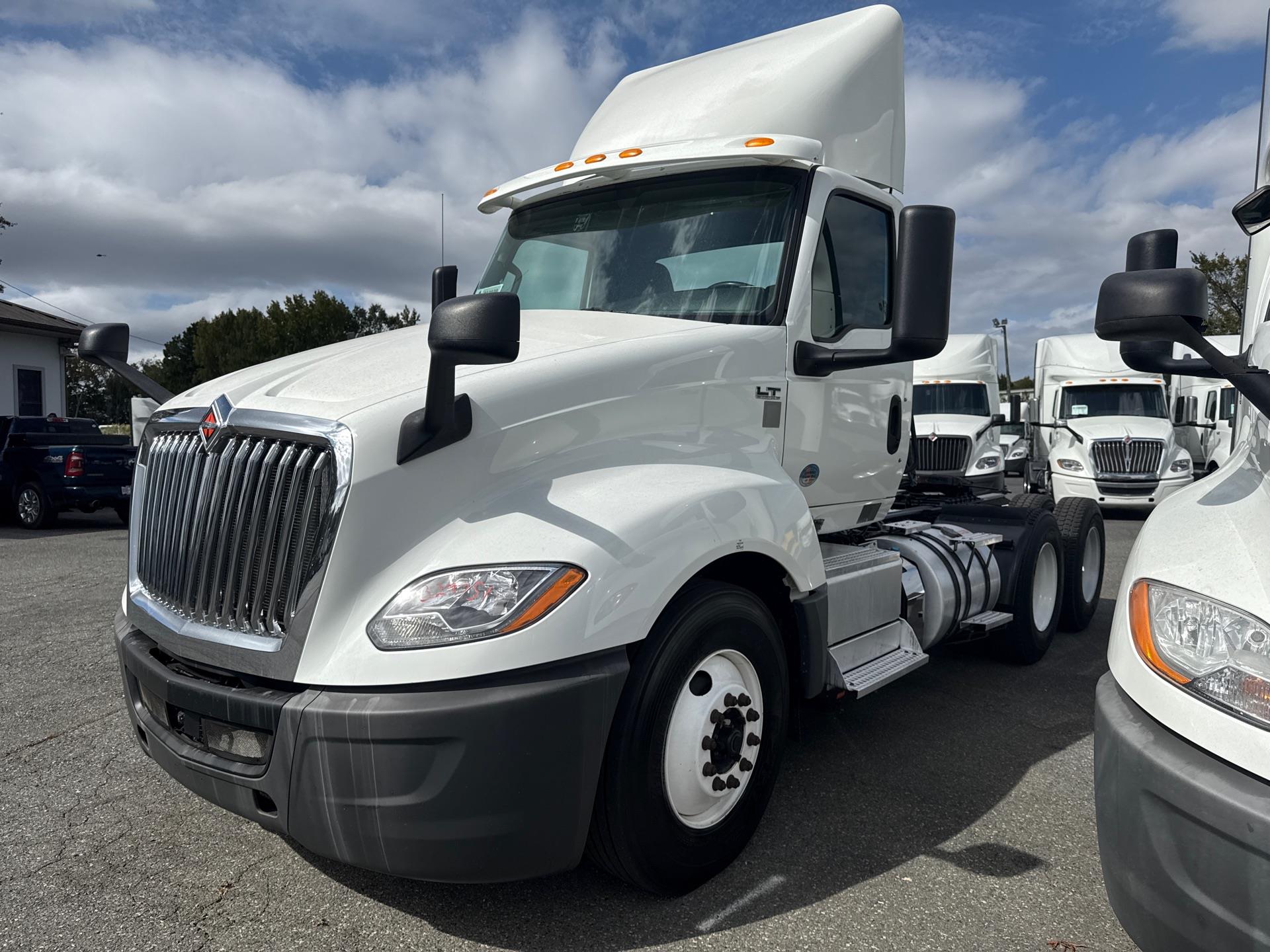 2019 International LT625