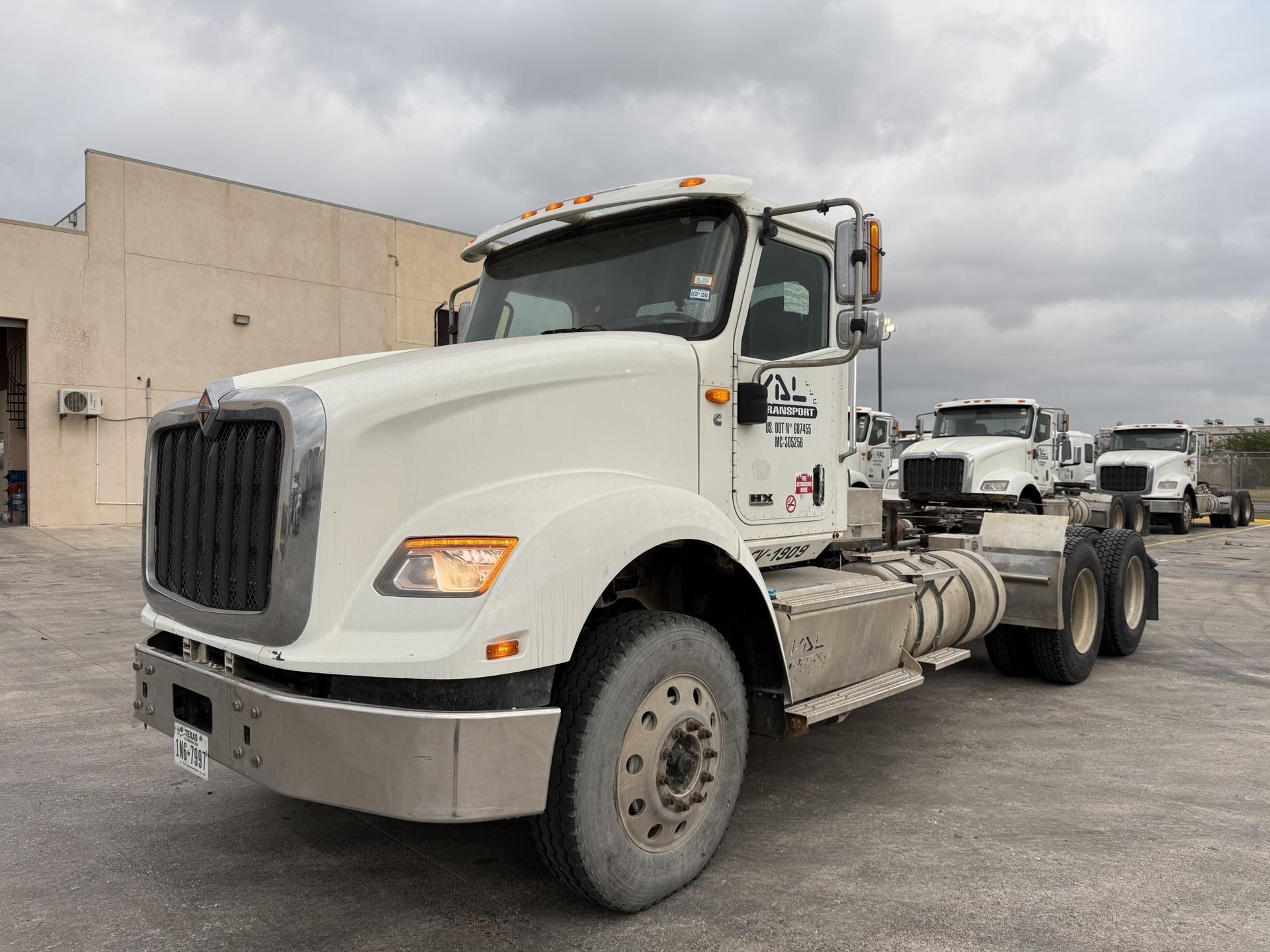 2019 International HX620