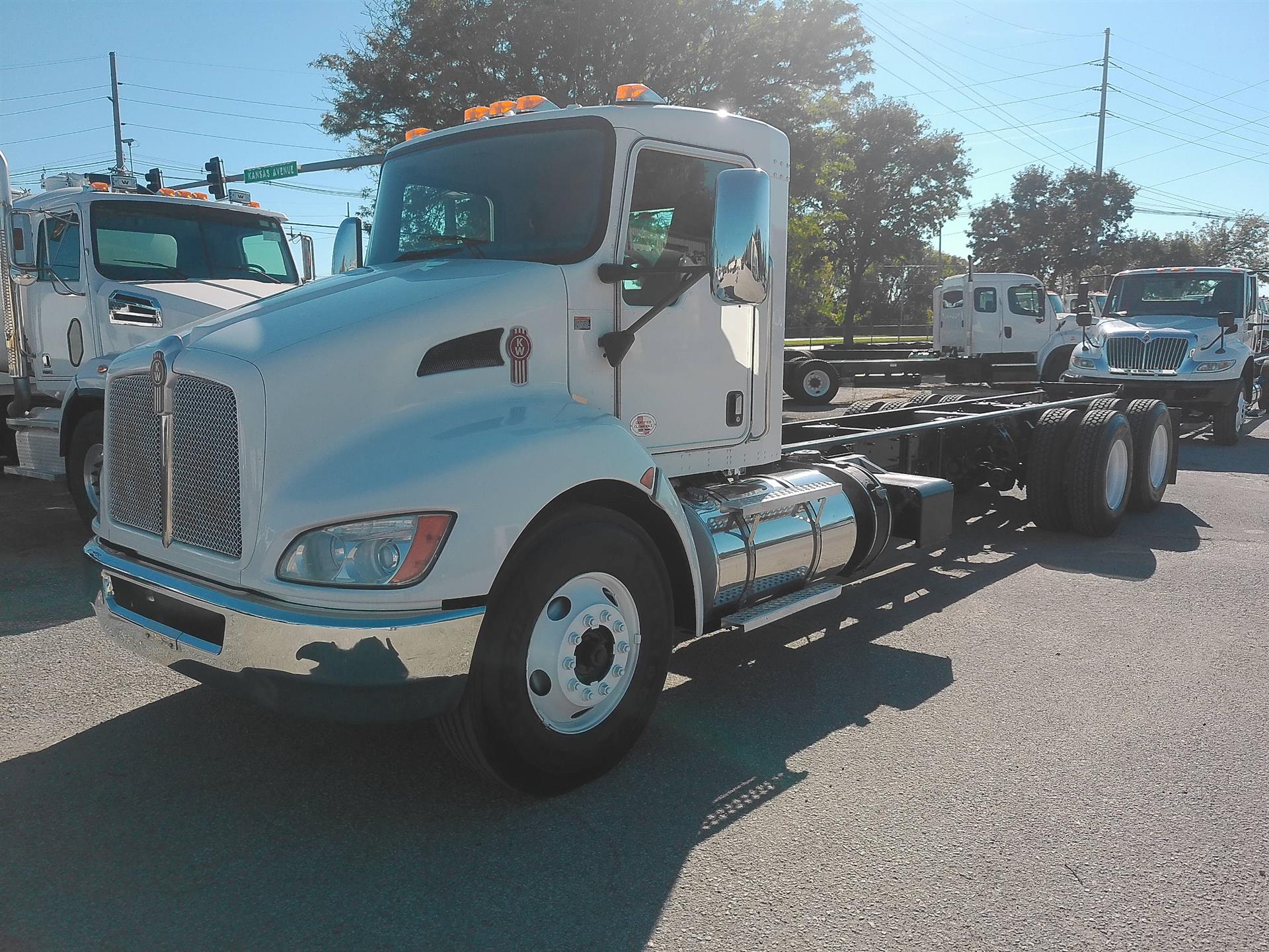 2019 Kenworth T370