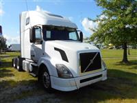 2014 Volvo VNL670