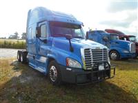 Used 2014 Freightliner CASCADIA for Sale