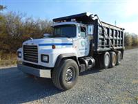 Used 2003 Mack RD688S for Sale