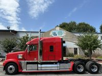 2015 Freightliner CORONADO 132