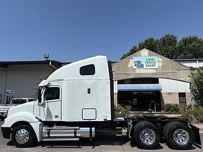 2016 Freightliner COLUMBIA 120