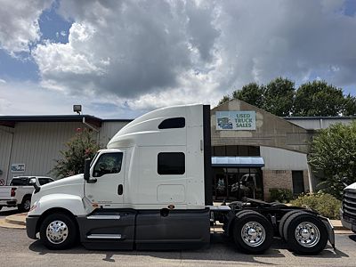2021 International LT