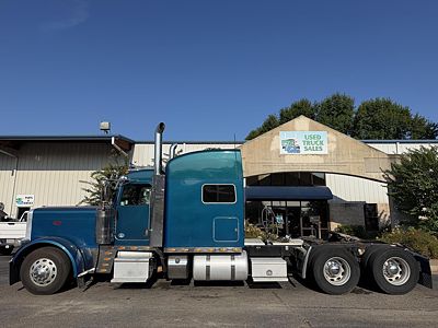 2019 Peterbilt 389