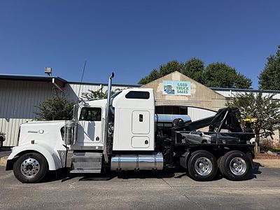 2001 Kenworth W900B