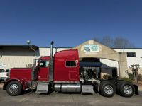 2020 Peterbilt 389