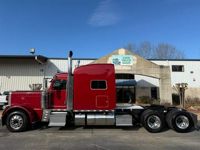 2023 Peterbilt 389