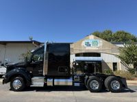 2022 Kenworth T880