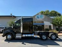 2022 Kenworth T880
