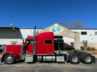 2020 Peterbilt 389