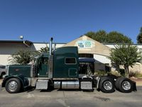 2019 Peterbilt 389